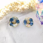 輝きの花　ブルー　ピアス　イヤリング
