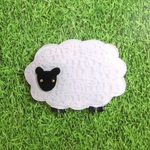 もこもこヒツジのブローチ