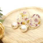 【イエロー】お花のピアス　ゆらゆらパール