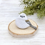 雪の妖精❄️シマエナガ　刺繍ブローチ　野鳥　鳥　小鳥