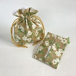 ○福袋○ ばら模様のまち付きミニ巾着ポーチとポケットティッシュケース
