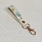 ＊キーホルダー ストラップ＊リバティ シンクオブミー使用＊ハンドメイド
