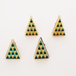 Vintage Triangleチタンピアス
