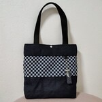 畳縁　小さめトートバッグ　チャーム付き