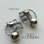 人気Ｎｏ．1🥇square metallic Pierce／earring