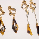 べっ甲とビジューのイヤリング/ピアス