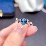 〖topaz〗天然 ブルー トパーズ ハート 透かし 繊細 キラキラ 指輪 リング シルバー925 天然石