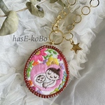 刺繍マタニティマークキーホルダー(花柄落ち着いた色味)