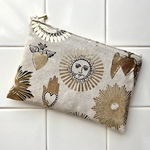 ほほえみおひさまポーチ( Lサイズ ) mftaフランス輸入生地 小物入れ　コスメポーチ　ペンケース　太陽柄