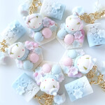 【ブルー系】耳あて雪うさこさんの雪降る和菓子キーホルダー🐰❄✨