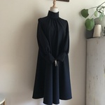 ウールストレッチ（ネイビー）で作ったハイネックフレアワンピース