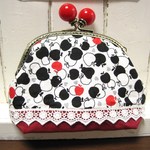 <y様ご予約品>　白雪姫❀がま口ポーチ