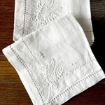 【15%OFF済｜セール中】テーブルナプキン　リネン　白糸刺繍　モノグラム刺繍（M）
12CLdw17