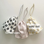 コップ袋 ◇ フラワースタンプ柄 ◇ マチ付ききんちゃく袋 