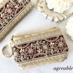 🥀《new》インド刺繍　インド刺繍リボン　刺繍ポーチ　インド刺繍リボンポーチ　インド刺繍ポーチ　インド刺繍　ポーチ　コスメポーチ　フェイクレザー　バイオレット　パールチャーム付き