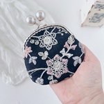インド刺繍がま口小銭入れ