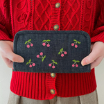【再再販】チェリーの手刺繍財布 (ピンク)