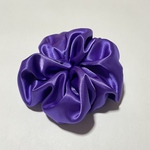 サテンシュシュ　ヘアアクセサリー　髪飾り　髪留め　ヘアゴム　ボリューム　パープル