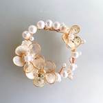 煌めくディップフラワーとパールのサークルコサージュ　セレモニー　入学式　卒業式　母の日　誕生日　プレゼント　ギフト