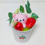 いちご狩りくまちゃん 羊毛フェルト インテリア雑貨ナチュラル くま テディベア