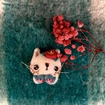 花ねこちゃんの欲しいもの羊毛ブローチNo.9( お洒落が好きで可愛い手袋をした花ねこちゃん)