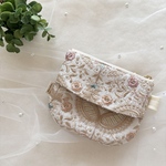 ♡ポケットティッシュケース付き♡インド刺繍生地のファスナーポーチ　⌘ White ⌘ オーロラスパンコール