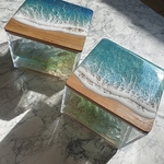 オーダー品　海のの小物入れ　一枚目右　ブルー　波紋　オーシャンアート　レジン　海アート　沖縄　ハワイ　補聴器ケース　アクセサリーBOX 波アート