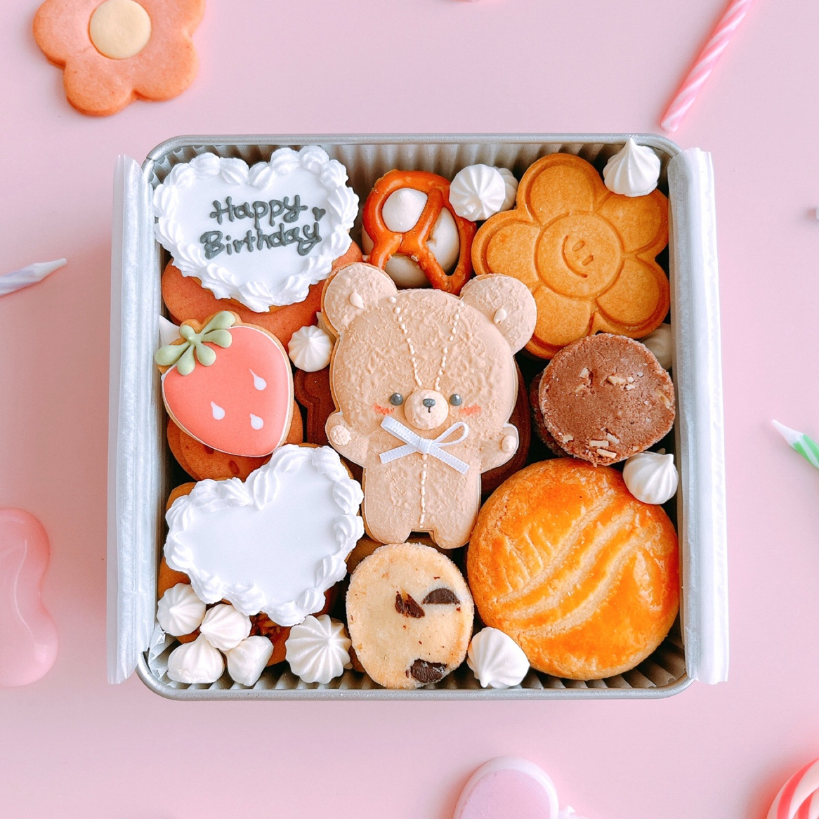 お誕生日 お祝い】お祝いくまさんクッキー缶🧸🎂 - Make up