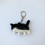 008 白黒はちわれ（白マズル）　ぬいぐるみキーホルダー ハチワレ ハチワレ猫 猫 白黒