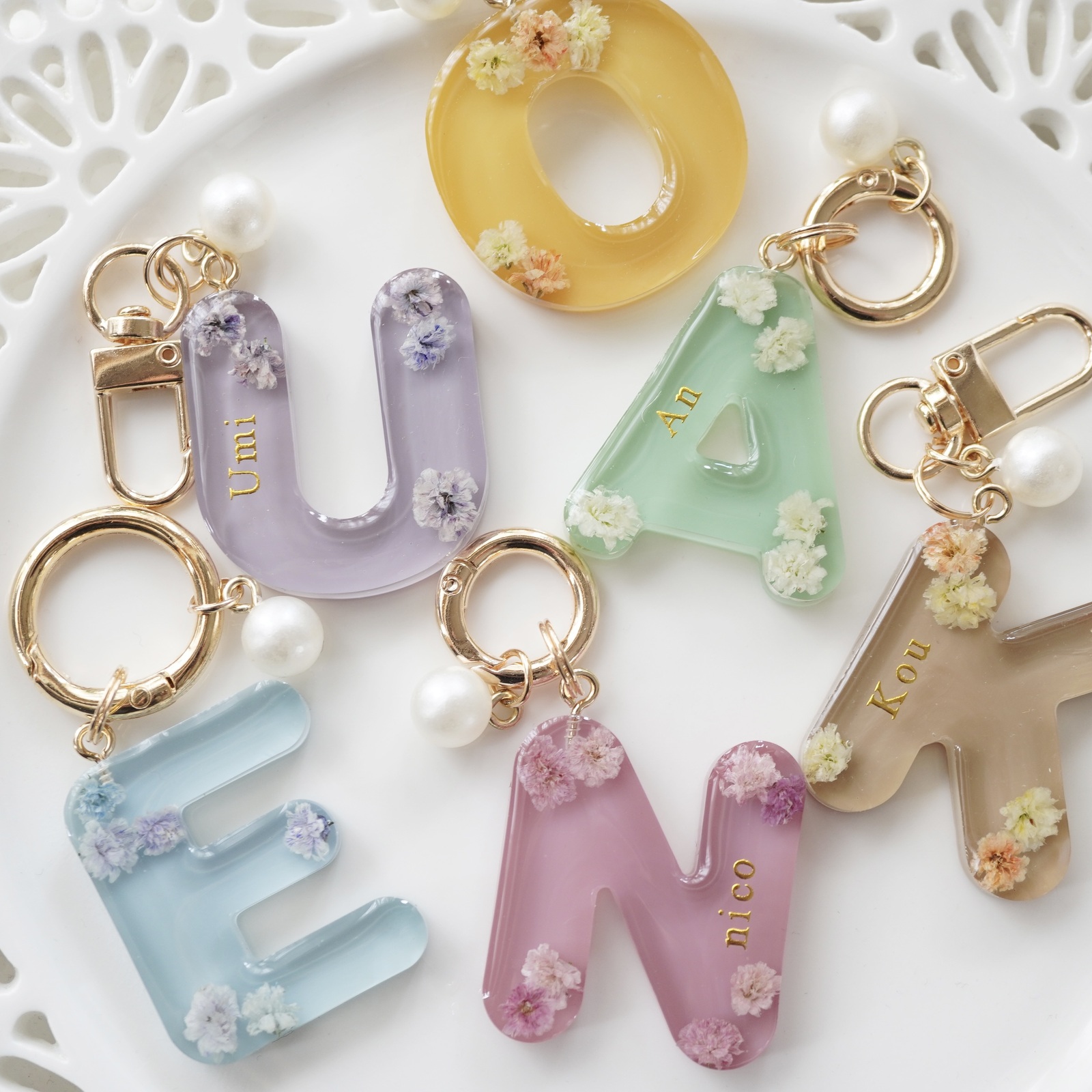 ☆asarin☆★お花のイニシャルキーホルダー　かすみ草　ピンク【080】 楽天市場】イニシャルチャーム キーリング 通販 イニシャル