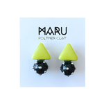 lime green△○　mini studs ピアス/イヤリング