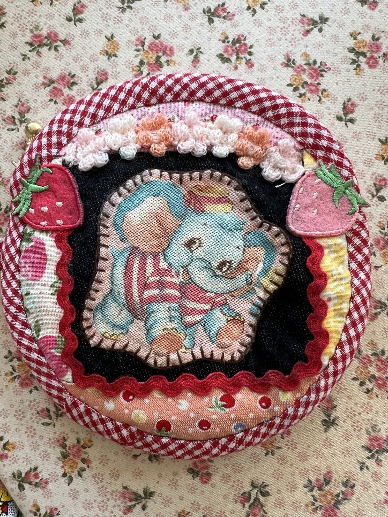 ハンドメイド♡メリーボンボン メリーボンボン❤パッチワークポーチ❤両面ドレスデン