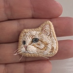 刺繍 ブローチ ☆ ちょこん 猫タン 超mini