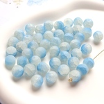30個★10mm ラウンド　ガラスビーズ　ひび割れ柄　クラック柄　ライトグレー×ブルーグラデーション