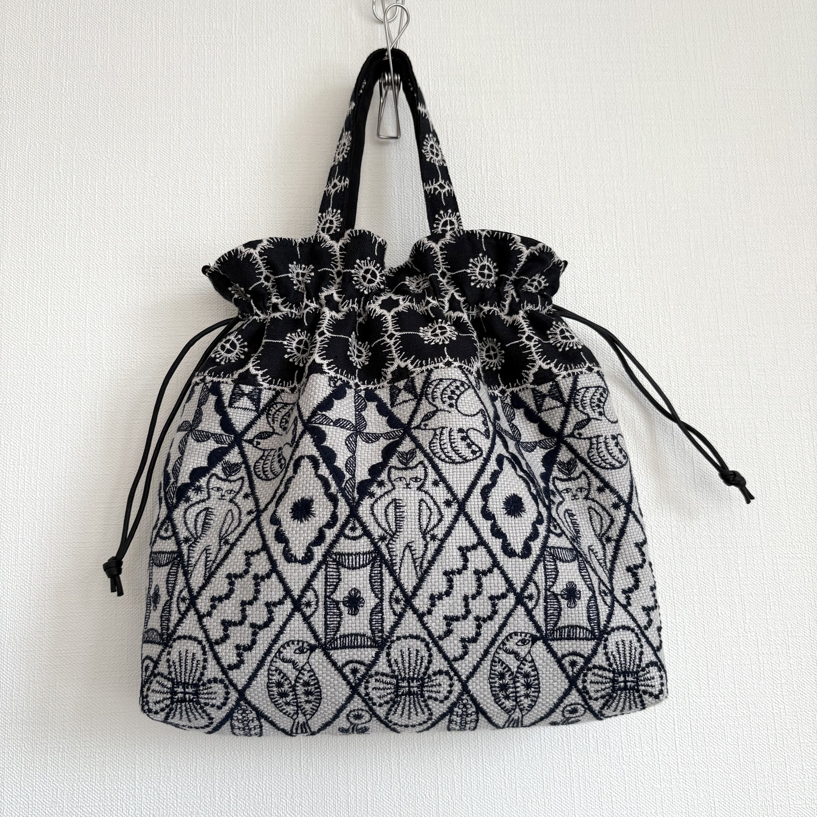 SALE ミナペルホネン †celebrate† ハンドメイドバッグ ハンドメイド バッグ 手刺繍 celebrate 花 蝶々 flower ミナ