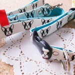 フレンチブルドッグ柄　犬用首輪とリードセット（中型犬用）