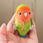 よっこらインコブローチ（コザクラインコ・ノーマル）カラーオーダー可