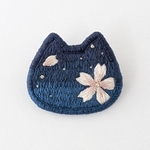 刺繍ブローチ✽夜桜　C
