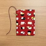 【 文庫本 】ブックカバー   ハンドメイド  おすしねこ あか