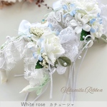 【White roseカチューシャ】春リボン  撮影用  ペット用  プレゼント  ギフト イベント用 猫 犬 薔薇デザイン