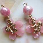 ◇2835 🌸春のリスと桜　ピアス・イヤリング🐿🌸