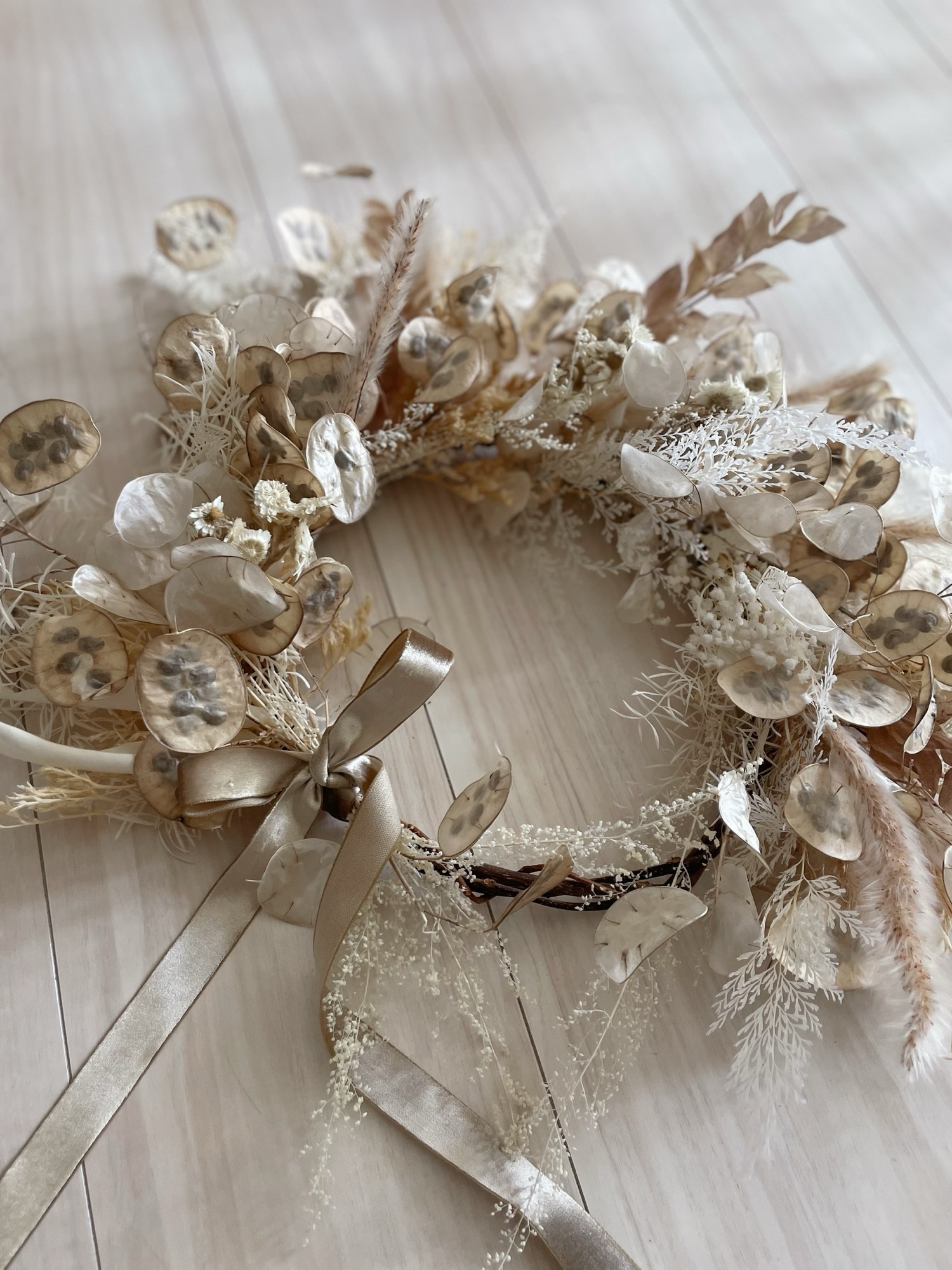 専用＊ミモザ ＆ルナリア アンティーク ドライフラワーリース 専用＊ミモザ ＆ルナリア アンティーク ドライフラワーリースの