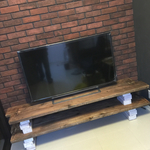 ハンドメイド家具足場板テレビボード