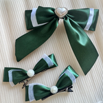 un gateau●ハンドメイド●64●緑リボン３点セット●ヘアクリップ