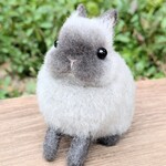セーブル の 立ち耳 ウサギさん 羊毛フェルト