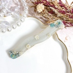 かすみ草たっぷり🌼春のうねうねヘアクリップ【細め＊ライトブルーのようなライトミントグリーン】