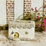 おうち型モルタルプランター　小さいうろこ屋根の鉢　モルタル鉢　多肉鉢　植木鉢　