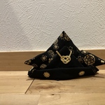 こどもの日　かぶれる布兜　　ミニサイズ