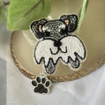 送料無料　⭐️ シュナウザーちゃん　犬　ビーズ刺繍ブローチ