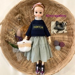 【送料無料】⭐︎22㎝ドール服⭐︎NY刺繍トレーナー＆シアーティアードスカート＆かごバック３点セット